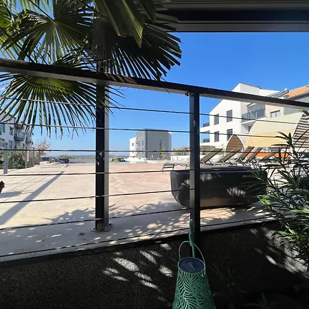 Lena Apartament